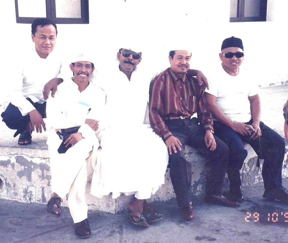 Bersama sahabat Arab dan mukimin Indonesia (foto: dok pribadi)