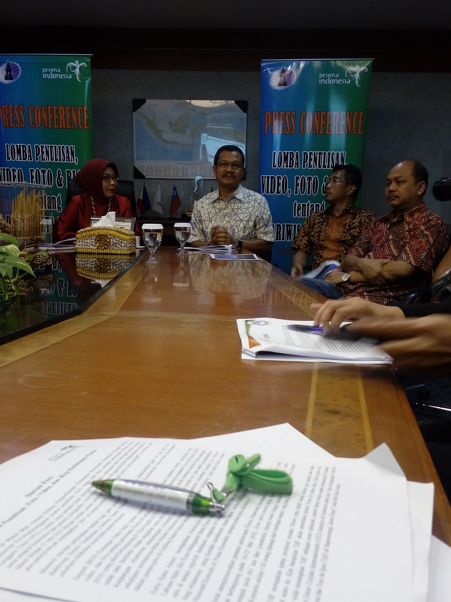 Jalan-jalan ke Flores Berhadiah 250 Juta