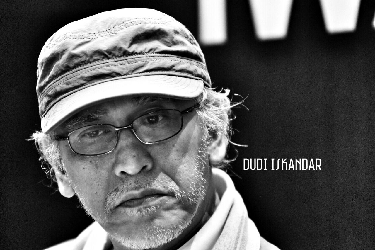 Iwan Fals: Saya Belum Jenuh, Malah Tambah Semangat (Reportase Pra Konser Ancol)