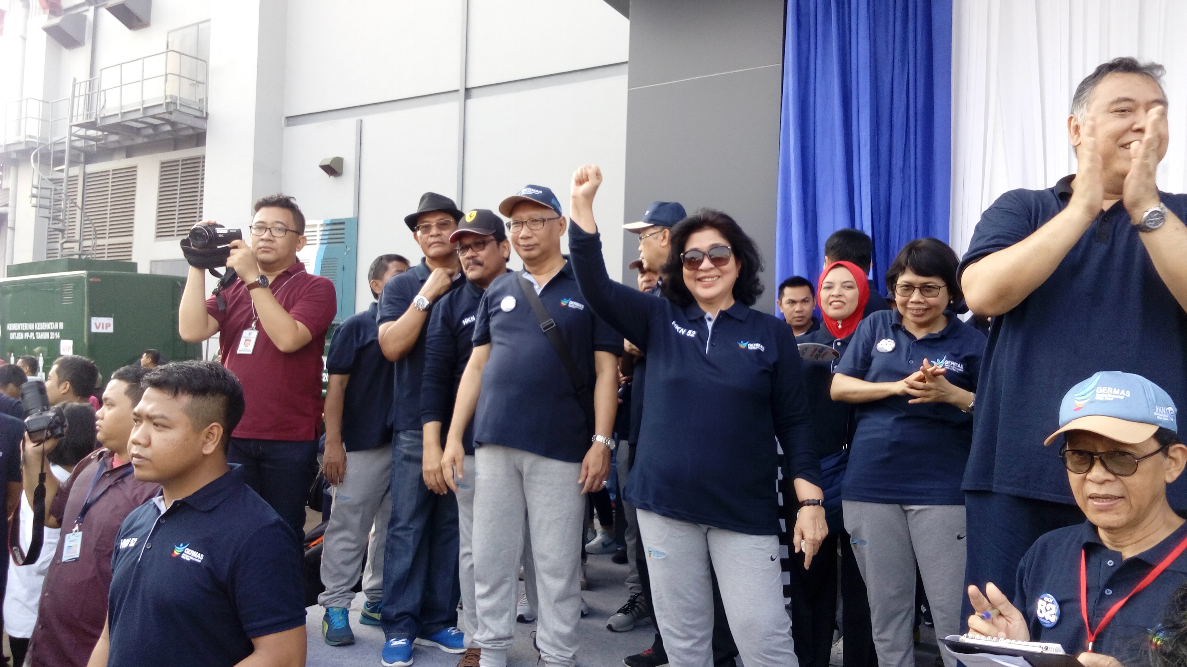 Hidup Sehat A la Ibu Menteri Kesehatan, Nila Djuwita F Moeloek,