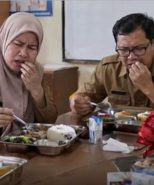 Guru Mengendus, Murid Korban MBG