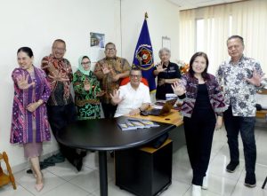Tim Juri MHT-PWI Jaya 2026 usai membahas karya wartawan yang masuk (foto : FB Bagus Sudarmanto)
