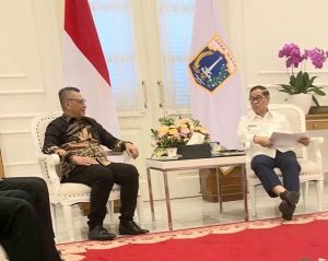 Ketua PWI Jaya Kesit Budi Handoyo audensi dengan Gubernur DKI Jakarta Pramono Anung bahas MHT-PWI Jaya 2026 (foto : Ferry Edyanto)