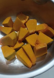 Bahan kue dari Labu Kuning (foto Nur Terbit)