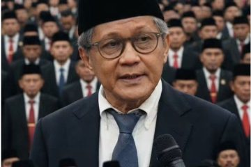 Bedanya Gaji Watimpres Dengan Guru-Dosen Sertifikasi
